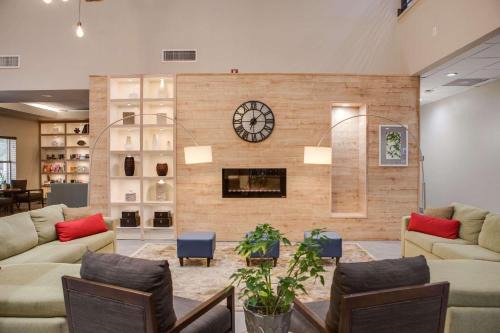 Harlingen Hotel | Country Inn & Suites by Radisson, Harlingen, TX