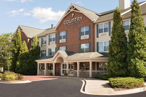 Sycamore Hotel | Country Inn & Suites by Radisson, Sycamore, IL