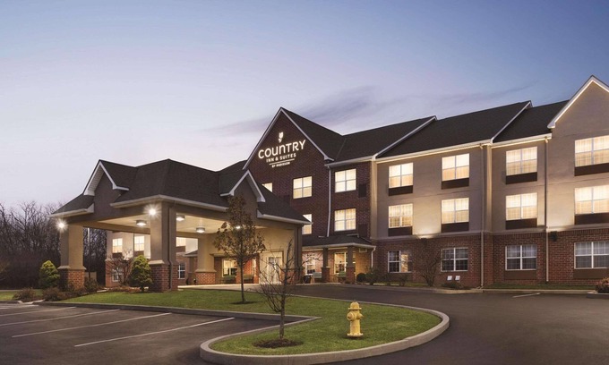 Beavercreek Hotel | Country Inn & Suites by Radisson, Fairborn South, OH