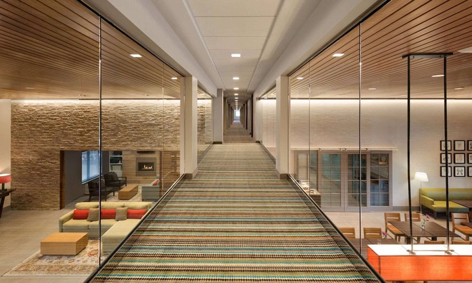 SeaTac Hotel | Country Inn & Suites by Radisson, Seattle-Tacoma International Airport, WA