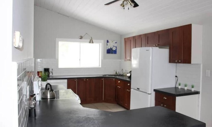 Elora House | Country Oasis in the Village