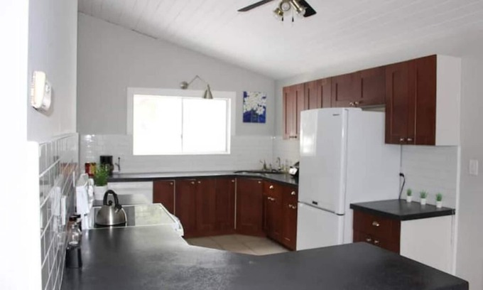 Elora House | Country Oasis in the Village