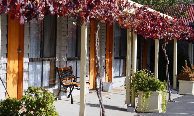 Naracoorte Hotel | Country Roads Motor Inn Naracoorte
