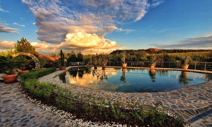 Ciofliceni House | Country Spa Retreat