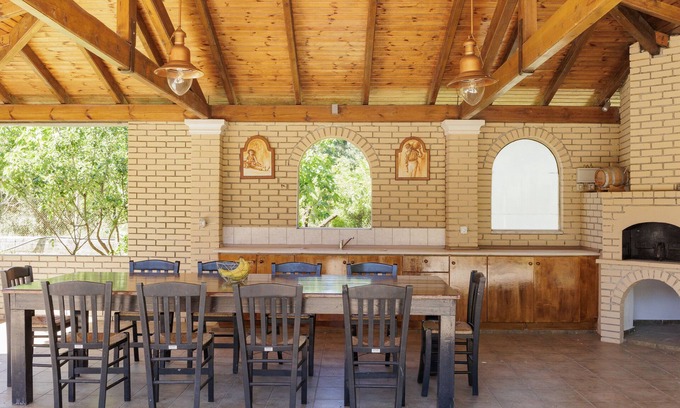 Vassilatika Villa | Country Villa Verde