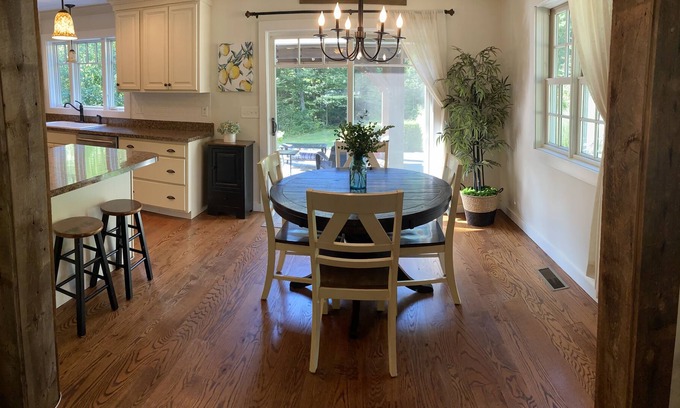 Bethlehem House | Country Winter Retreat