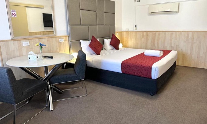 Cowra Hotel | Countryman Motor Inn Cowra