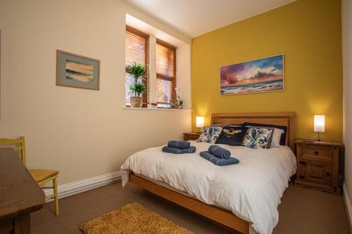 Halifax Apartment | Countryside Fully Furnished Apartment in Halifax
