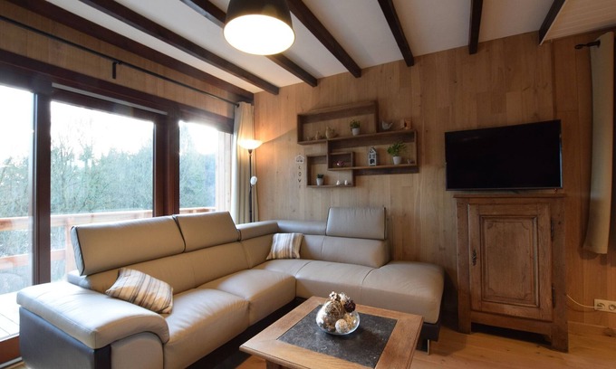 Forrieres Ski Chalet | Countryside Stay, Nassogne