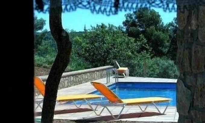 Montclar Villa | Countryside Villa in Beautiful Nature - Pool, BBQ, Outdoor Kitchen, Mountains