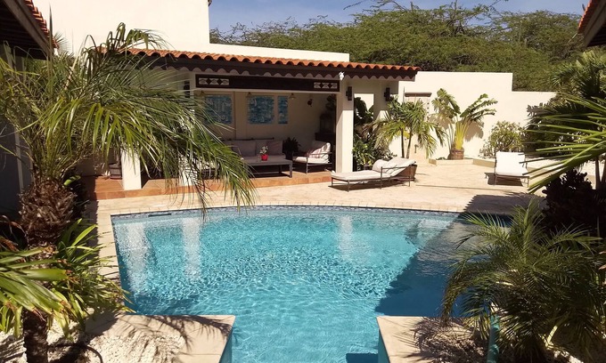 Boroncana House | COUPLES RETREAT nBeautiful, Private and Close to everything !