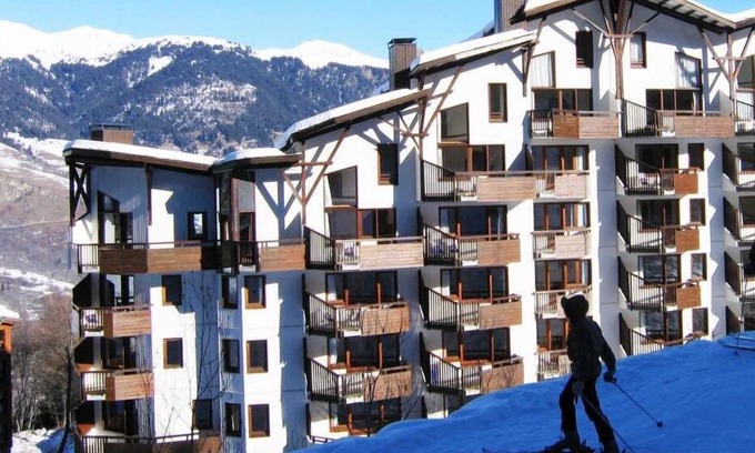 La Perriere Apartment | COURCHEVEL LA TANIA 6 PEOPLE PIED PISTES 3 VALLEES