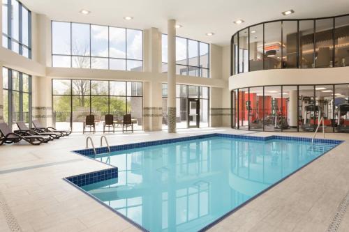 Meadowvale Village Hotel | Courtyard by Marriott Toronto Mississauga/West