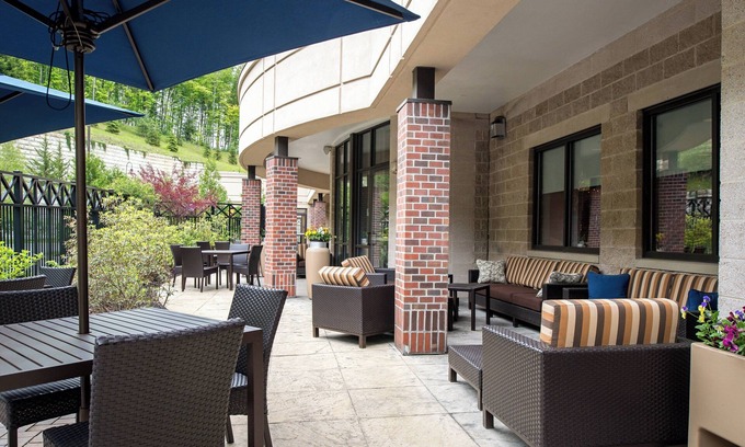 Lebanon Hotel | Courtyard by Marriott Hanover Lebanon