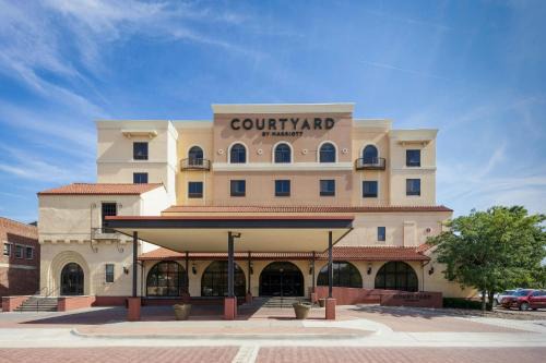 Old Town Hotel | Courtyard by Marriott Wichita at Old Town