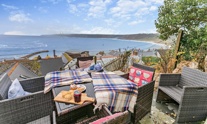 Sennen Cove House | Cove Cottage - Sennen