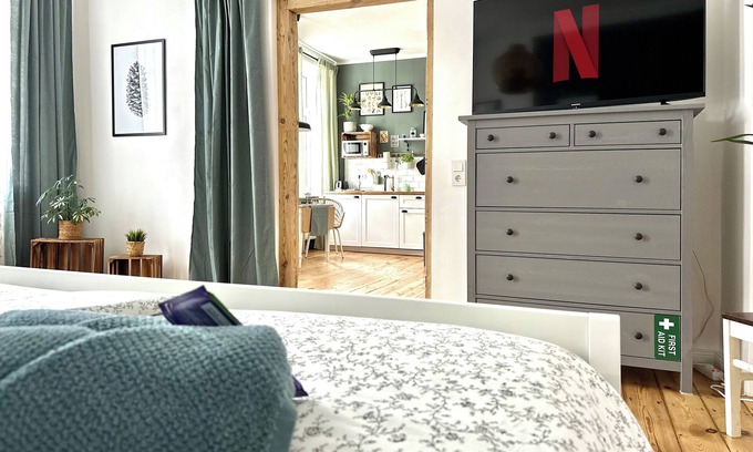Kaiserslautern Apartment | COZEE - Cozy 2-room Apt. with Netflix