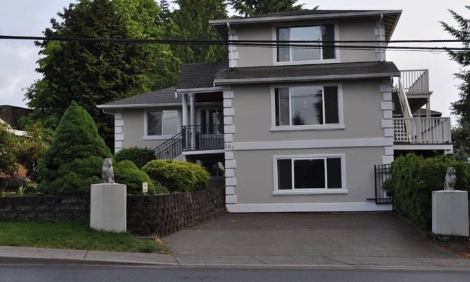 Normandy Park House | Cozy 1 bedroom apartment, near Seattle & Airport.