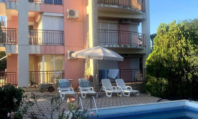 Tankovo Apartment | Cozy 1-bedroom apartment near Sunny Beach with pool, AC, WiFi