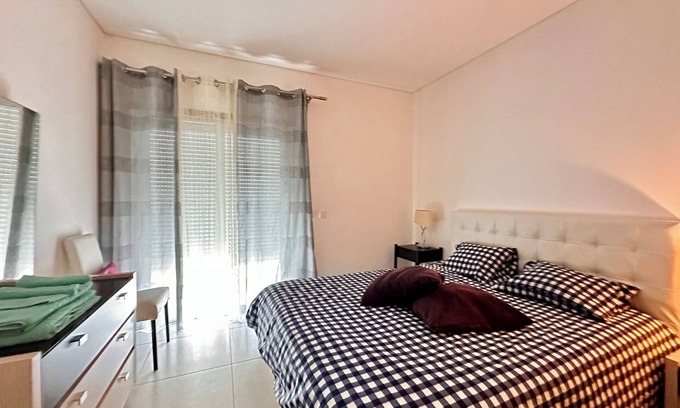 Luanda House | Cozy 1-bedroom apartment in the Rosa Linda condominium 10 minutes from Talatona and 20 from the center