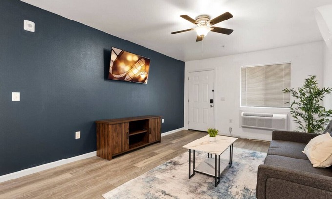 Reno/Tahoe Airport Apartment | Cozy 1-bedroom apartment in soothing Reno with WiFi, AC