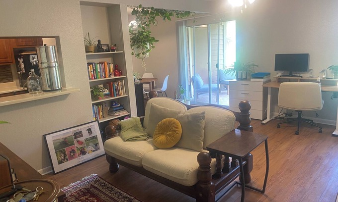 Sweetbriar Apartment | Cozy 1-bedroom apartment in south Austin with WiFi, AC, & Pool