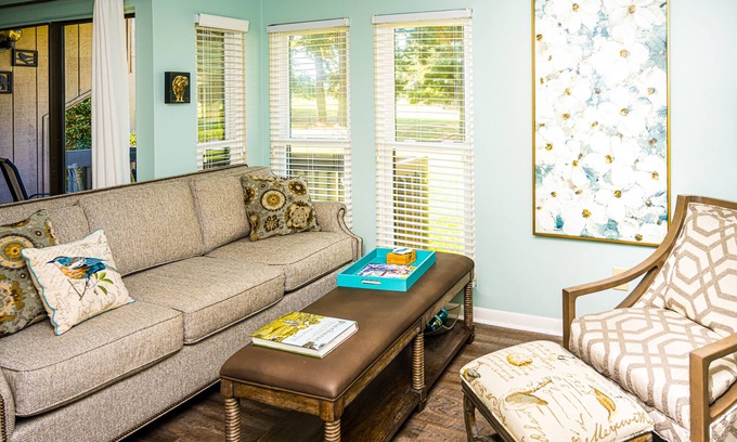 Pinehurst Condo | Cozy 1 bedroom condo in walking distance to the Club, the Cradle & the Village!