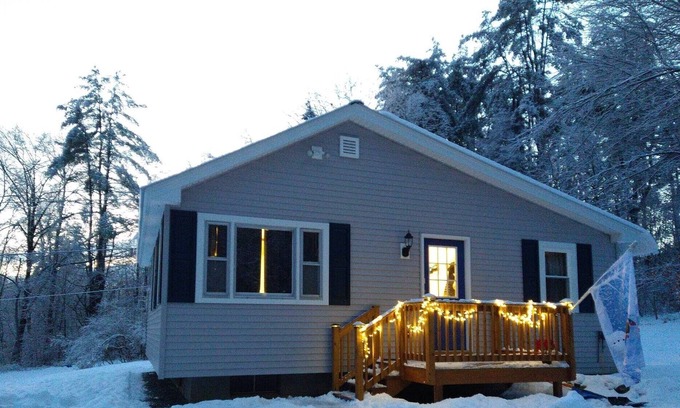 Cavendish House | Cozy 1BR Hilltop Getaway minutes from Okemo