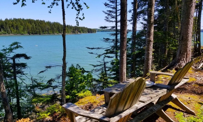 Roque Bluffs House | Cozy 2 bedroom 3 bathroom retreat