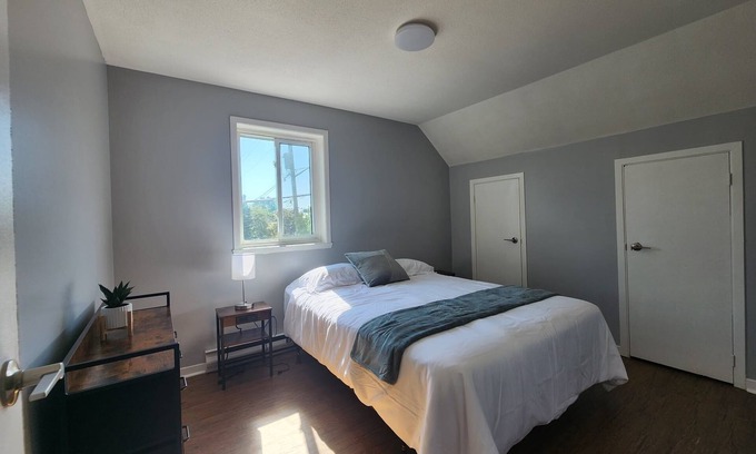 Cornwall Apartment | Cozy 2 bedroom apartment