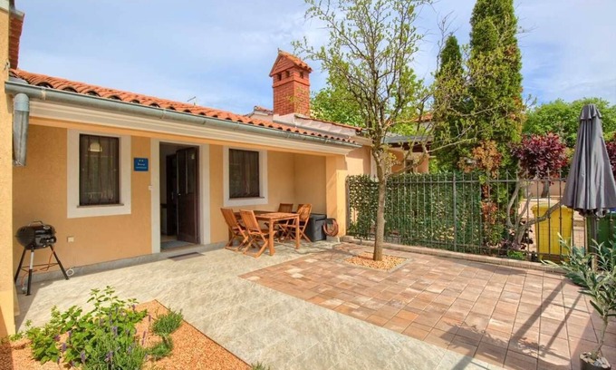 Vinkuran Apartment | Cozy 2-Bedroom apartment, Pet Friendly