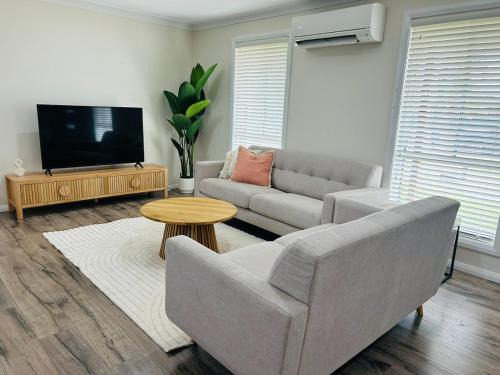 Young Apartment | Cozy 2-Bedroom Retreat