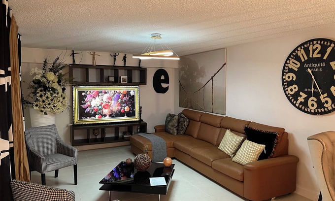 Florida Center North House | Cozy 2-bedroom townhome with WiFi, AC in awesome Orlando
