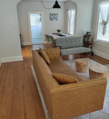 Lakeland House | Cozy 2BR Retreat Between Orlando & Tampa