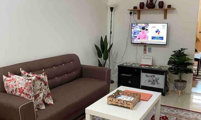 Seri Manjung House | Cozy 3 Bedroom House | Rose Homestay