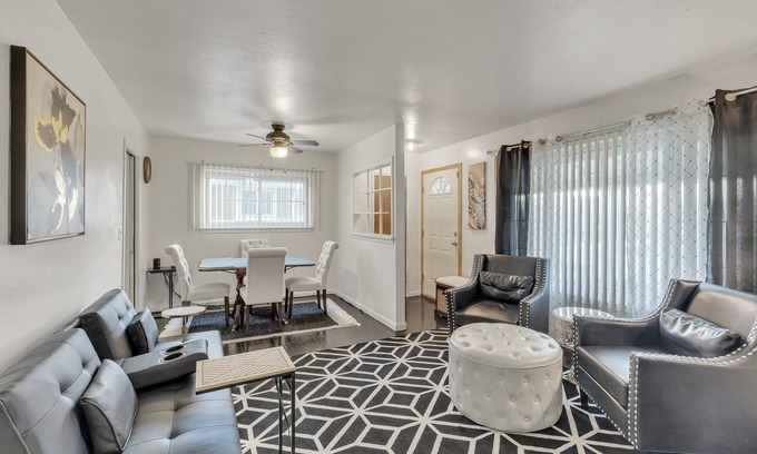 Westland House | Cozy 3BR Westland Retreat by RedAwning