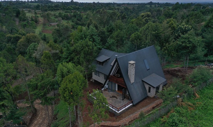 Naro Moru Cabin | Cozy 4 bedroom Cabin in Naromoru next to Mt Kenya Forest.