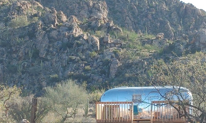 Tucson House | Cozy Airstream with WiFi, AC Amazing Desert Views 300 Acre Private Saguaro Park