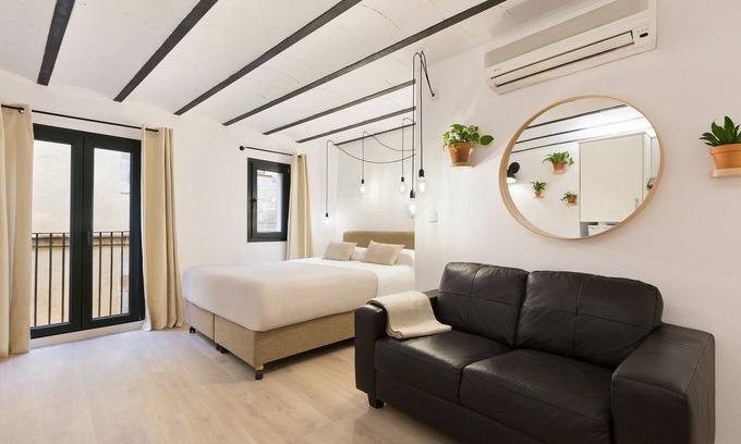 El Born Apartment | Cozy and elegant studio in the city center