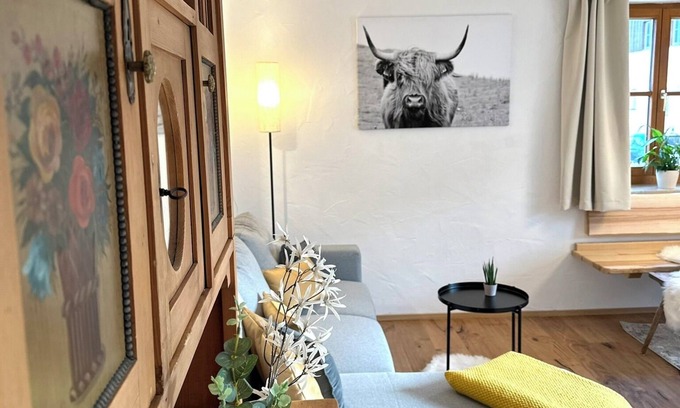 Schechen Apartment | Cozy and family-friendly vacation apartment with terrace and garage.
