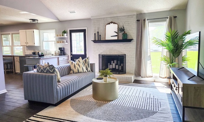 Indian Trail House | Cozy and gorgeous ranch in Matthews.
