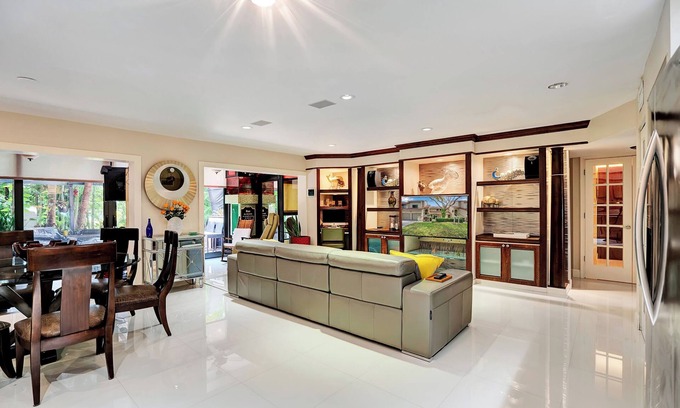 Boca Raton House | Cozy and Immaculately Clean Home.