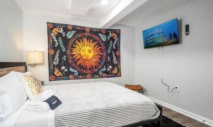 Washington Apartment | Cozy And Peaceful Suite Extended Stays Welcome 31+