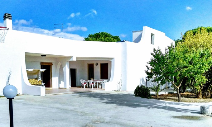 Ceglie Messapica Villa | Cozy and quiet cottage in the countryside of Ceglie, in Valle d'Itria