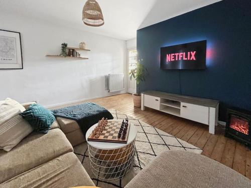 Zurenborg Apartment | Cozy Antwerp - Zurenborg Skyline