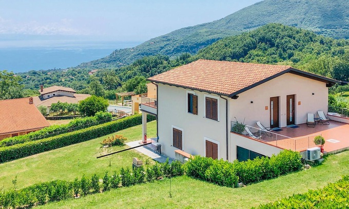 San Giovanni a Piro Apartment | Cozy apartment in San Giovanni a Piro