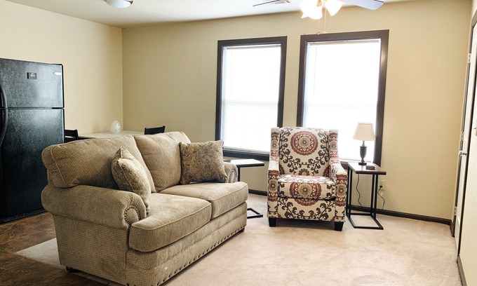 Claremore Apartment | Cozy Apartment Close to Oologah Lake!