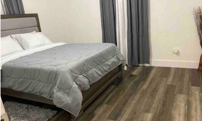 Hialeah House | Cozy apartment for 4 people