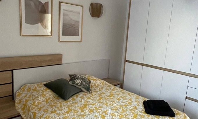 Tecuci Apartment | Cozy apartment in charming Tecuci with AC, WiFi