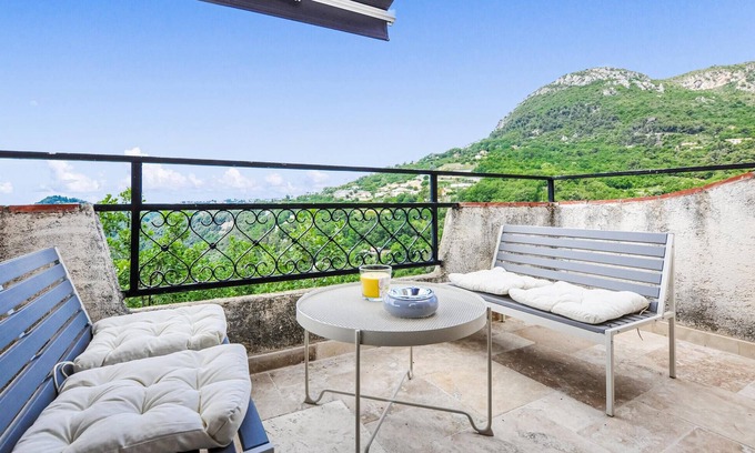 Saint-Jeannet Apartment | Cozy apartment in Saint-Jeannet